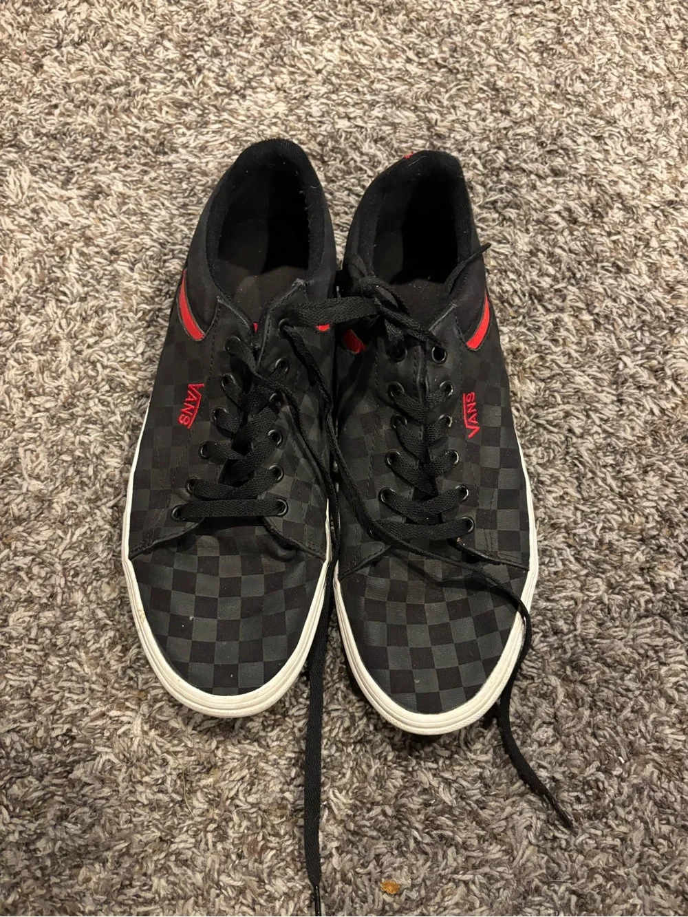 Vans Men’s Black Checkerboard Low-Top Sneakers with Red Accent